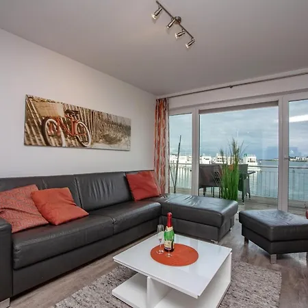 Holiday home Schleivilla Lootsen Hus, 3 Etagen, 127m, 8pers, By Seeblick Ferien Olpenitz