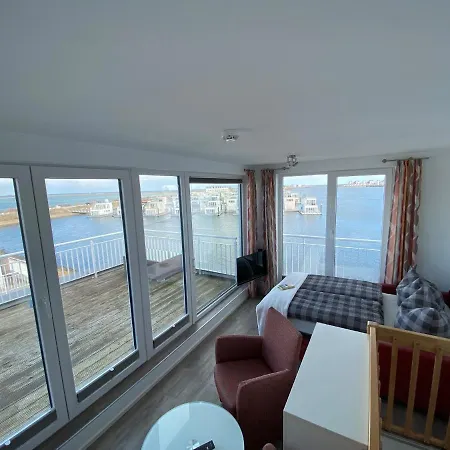 Schleivilla Lootsen Hus, 3 Etagen, 127m, 8pers, By Seeblick Ferien Holiday home Olpenitz